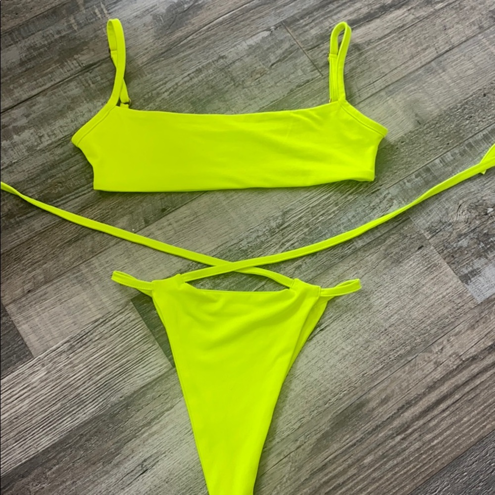 Oh Polly Bikini 💛